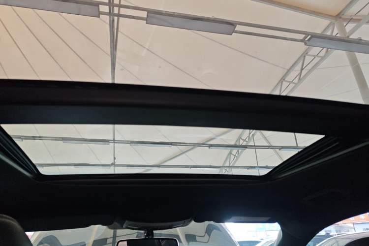 Used Lincoln MKC 2017 2.0T Two-Wheel Drive Deluxe Edition Headliner