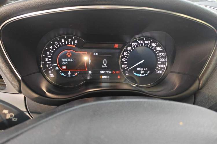 Used Lincoln MKC 2017 2.0T Two-Wheel Drive Deluxe Edition Instrument Cluster