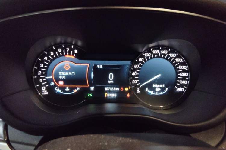 Used Lincoln MKC 2017 2.0T Four-Wheel Drive Zunya Edition Instrument Cluster