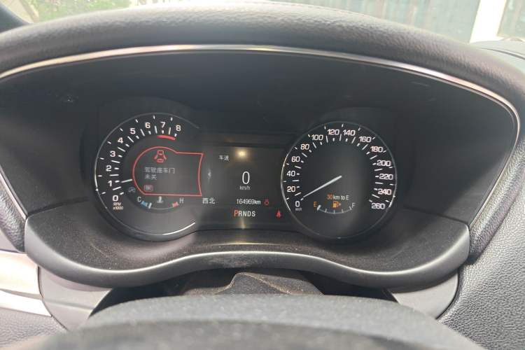 Used Lincoln MKC 2017 2.0T Two-Wheel Drive Deluxe Edition Instrument Cluster