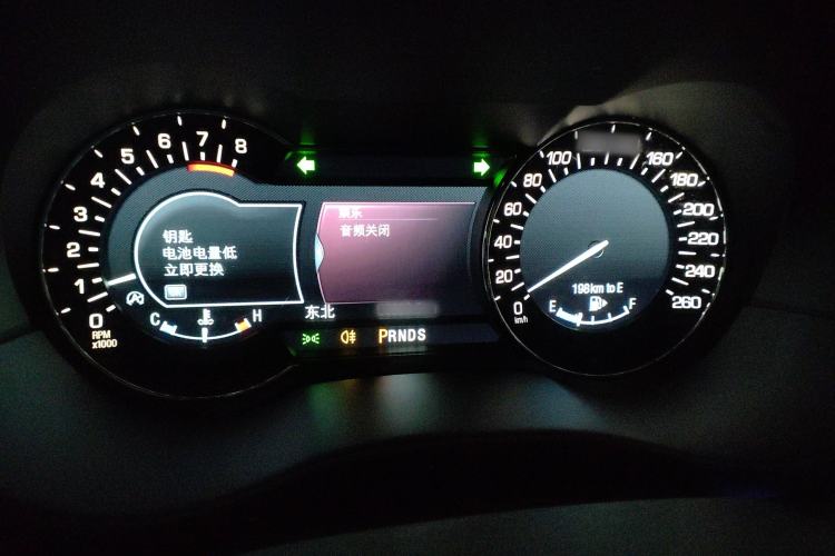 Used Lincoln MKC 2017 2.0T Two-Wheel-Drive Luxury Edition Instrument Cluster