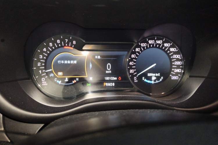 Used Lincoln MKC 2017 2.0T Two-Wheel Drive Deluxe Edition Instrument Cluster