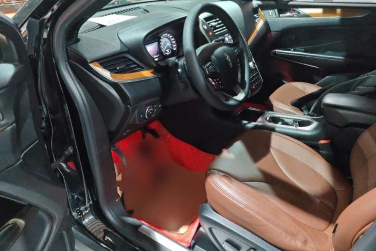 Used Lincoln MKC 2017 2.0T Four-Wheel Drive Zunya Edition Interior 3