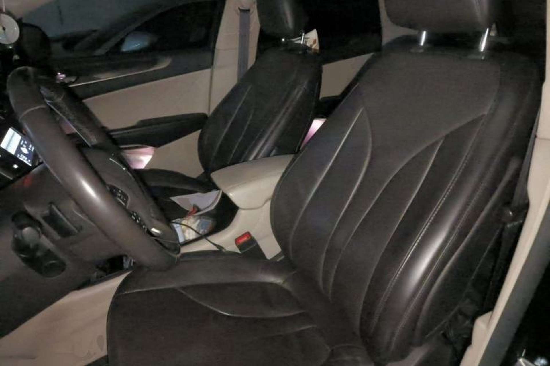 Used Lincoln MKC 2017 2.0T Two-Wheel-Drive Luxury Edition Left Front Seat
