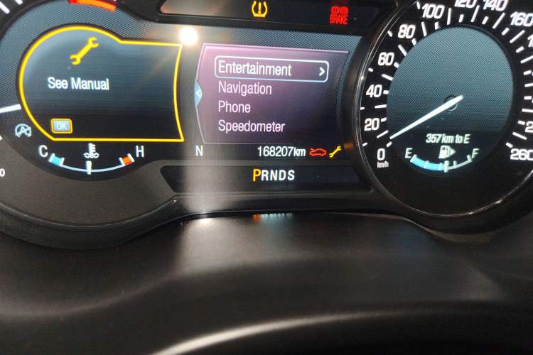 Used Lincoln MKC 2017 2.0T Four-Wheel Drive Zunya Edition Odometer Close Up