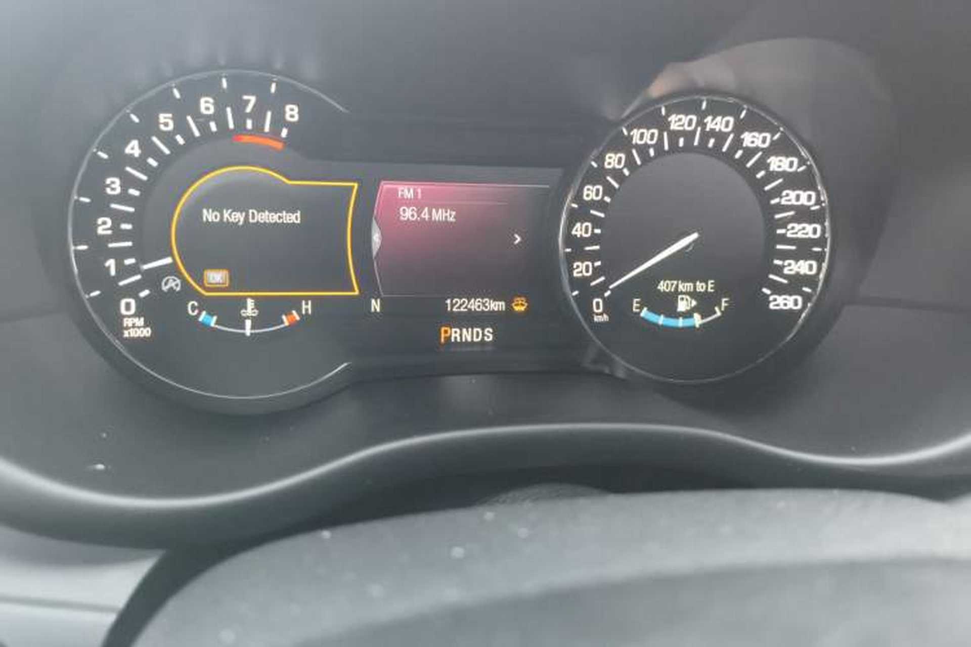 Used Lincoln MKC 2017 2.0T Two-Wheel Drive Deluxe Edition Odometer Close Up
