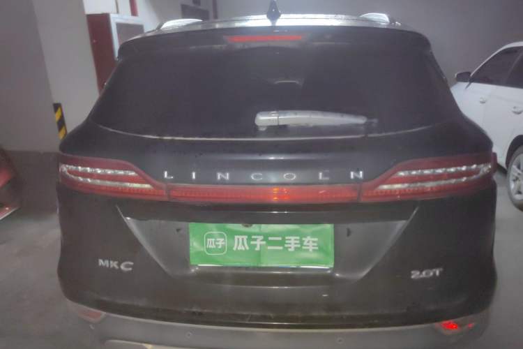 Used Lincoln MKC 2017 2.0T Two-Wheel-Drive Luxury Edition Rear