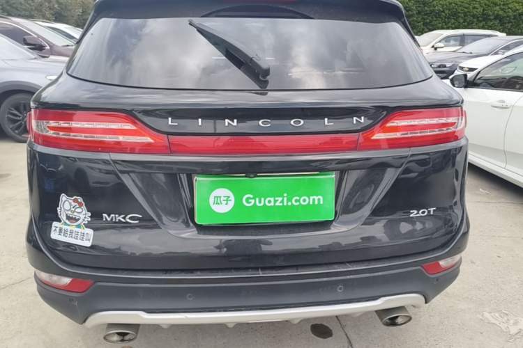 Used Lincoln MKC 2017 2.0T Two-Wheel-Drive Luxury Edition Rear