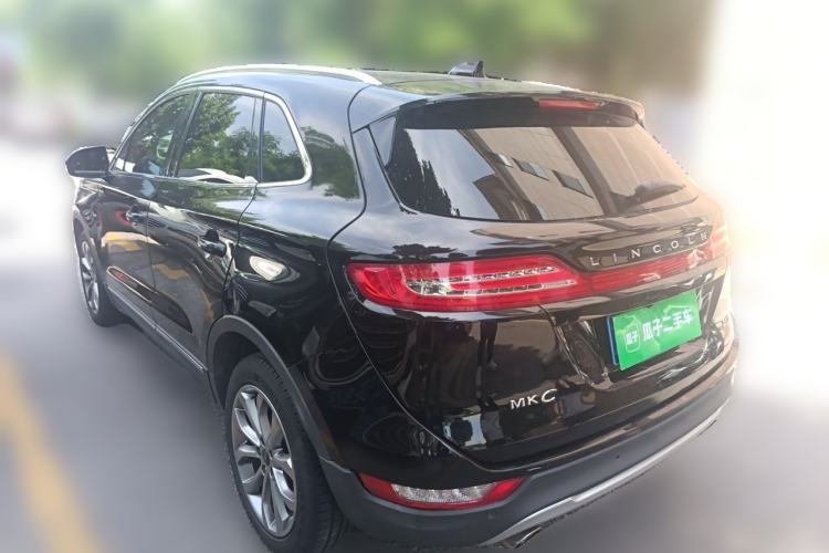 Used Lincoln MKC 2017 2.0T Two-Wheel-Drive Luxury Edition Rear Left 45 Deg