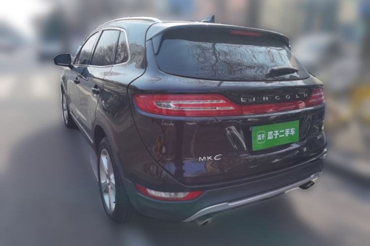 Used Lincoln MKC 2017 2.0T Two-Wheel Drive Deluxe Edition Rear Left 45 Deg