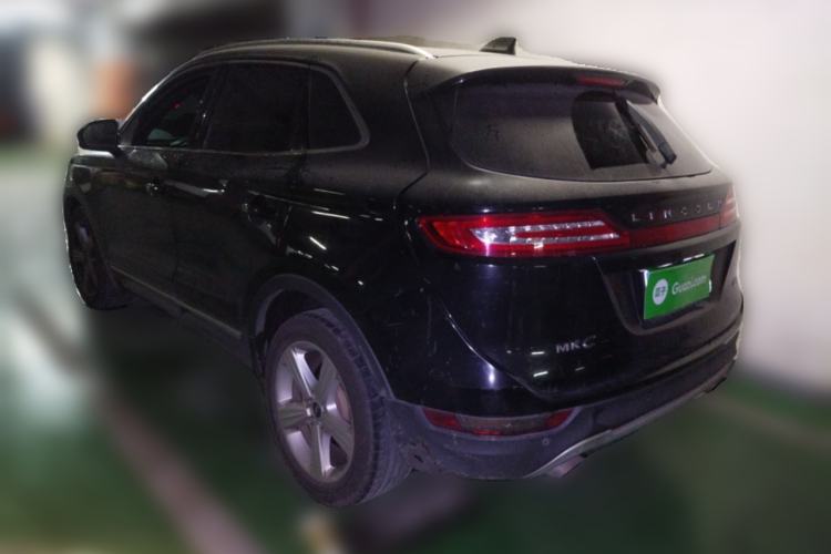 Used Lincoln MKC 2017 2.0T Two-Wheel Drive Deluxe Edition Rear Left 45 Deg