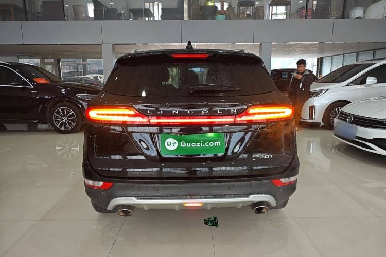 Used Lincoln MKC 2017 2.0T Two-Wheel Drive Deluxe Edition Rear