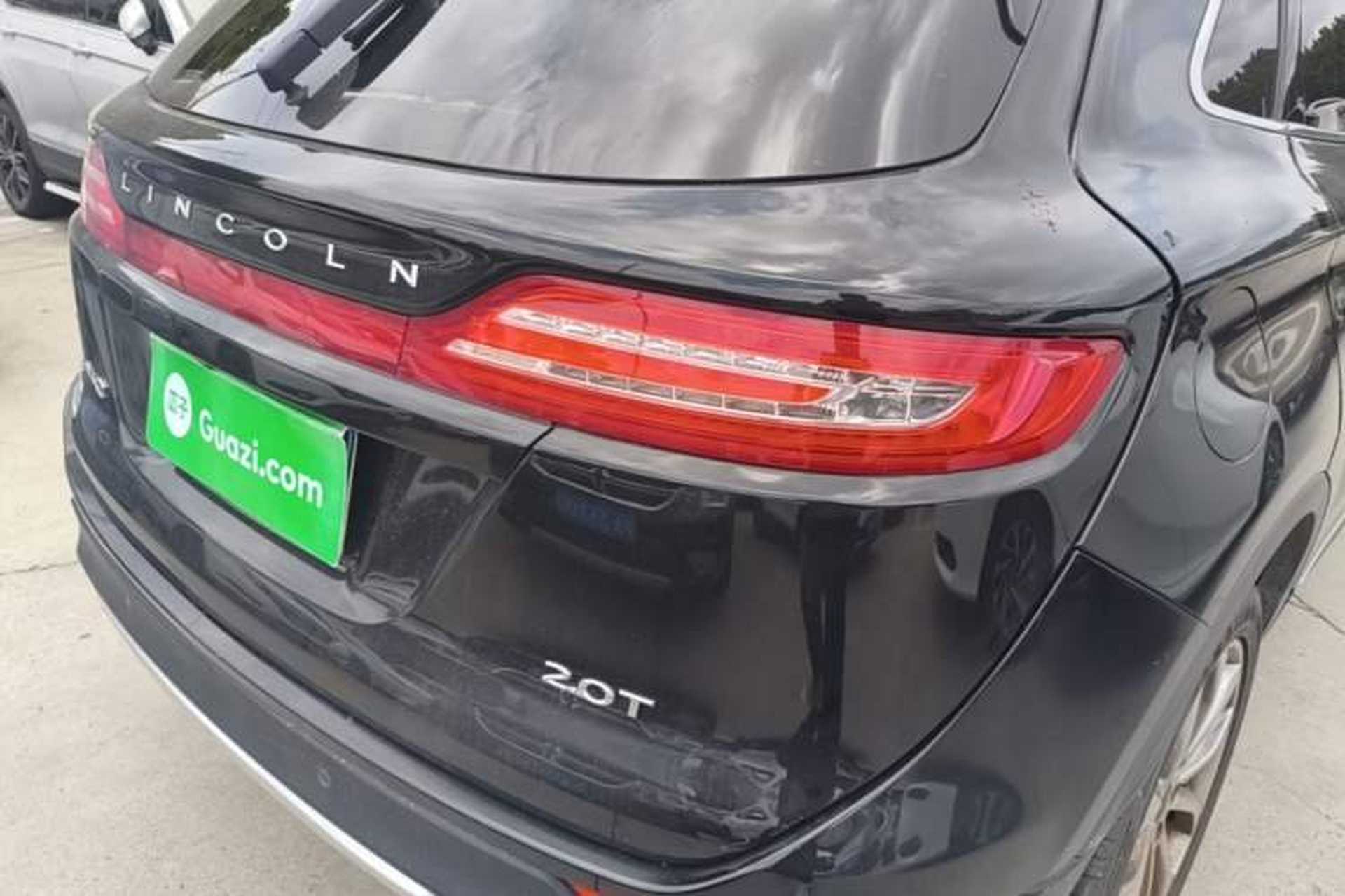 Used Lincoln MKC 2017 2.0T Two-Wheel-Drive Luxury Edition Right Rear Taillight