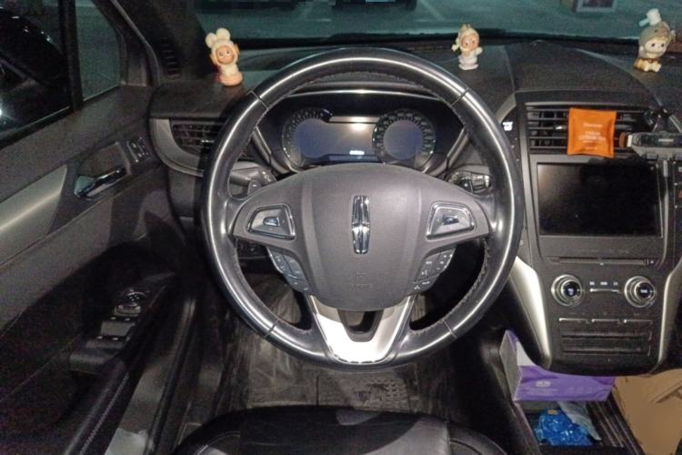 Used Lincoln MKC 2017 2.0T Two-Wheel Drive Deluxe Edition