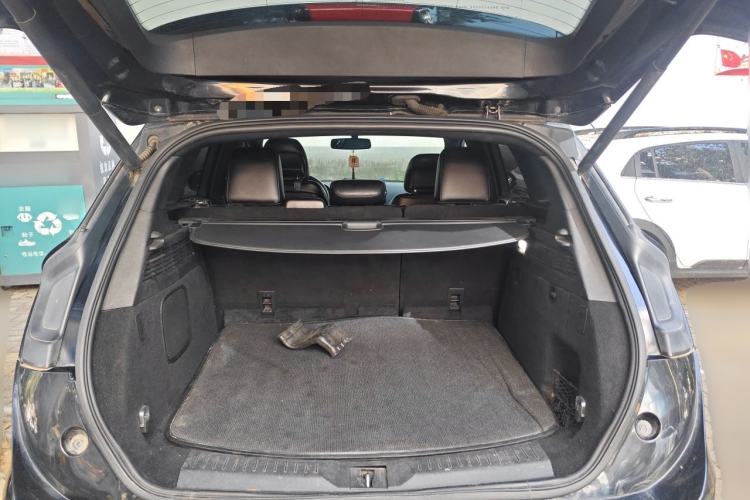 Used Lincoln MKC 2017 2.0T Two-Wheel Drive Deluxe Edition Trunk