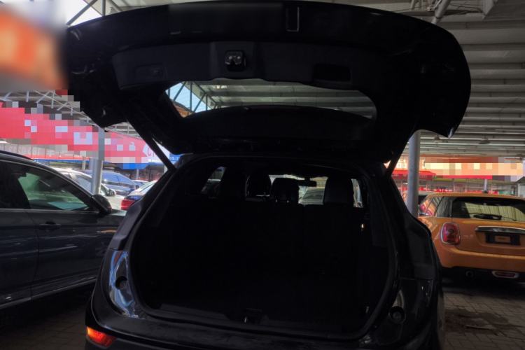 Used Lincoln MKC 2017 2.0T Two-Wheel Drive Deluxe Edition Trunk