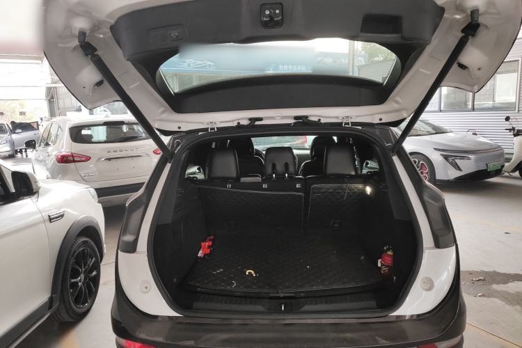 Used Lincoln MKC 2017 2.0T Two-Wheel Drive Zunyue Edition Trunk