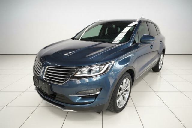 Ojetý Lincoln MKC 2017 2.0T Two-Wheel-Drive Luxury Edition