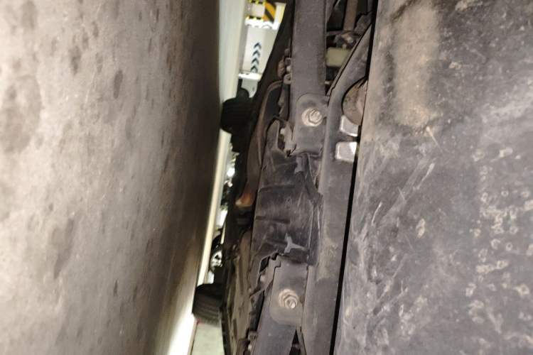 Used Lincoln MKC 2017 2.0T Four-Wheel Drive Zunya Edition Chassis Rear