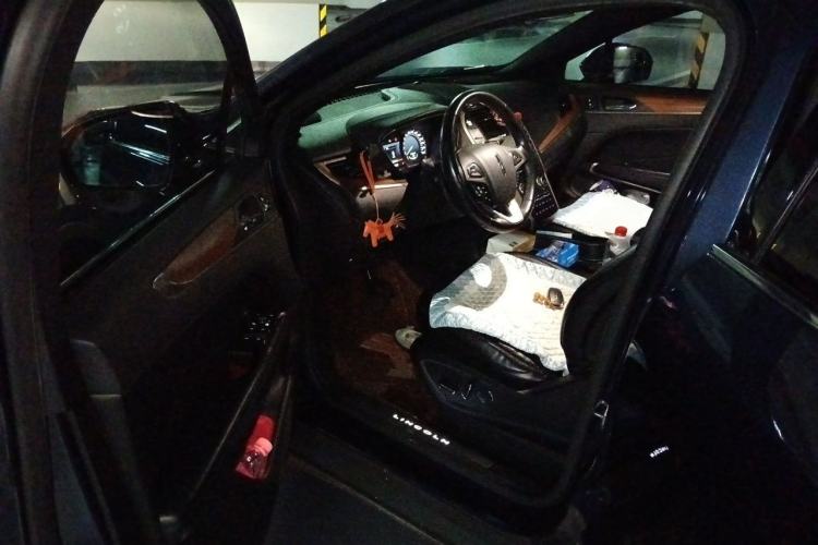 Used Lincoln MKC 2017 2.0T Four-Wheel Drive Zunya Edition Driver Seat