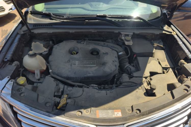 Used Lincoln MKC 2017 2.0T Four-Wheel Drive Zunya Edition Engine Bay