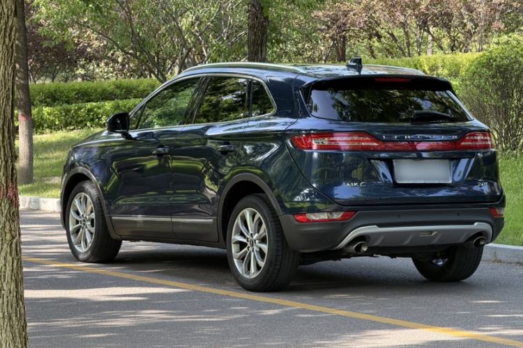 Used Lincoln MKC 2017 2.0T Two-Wheel-Drive Luxury Edition Exterior 10