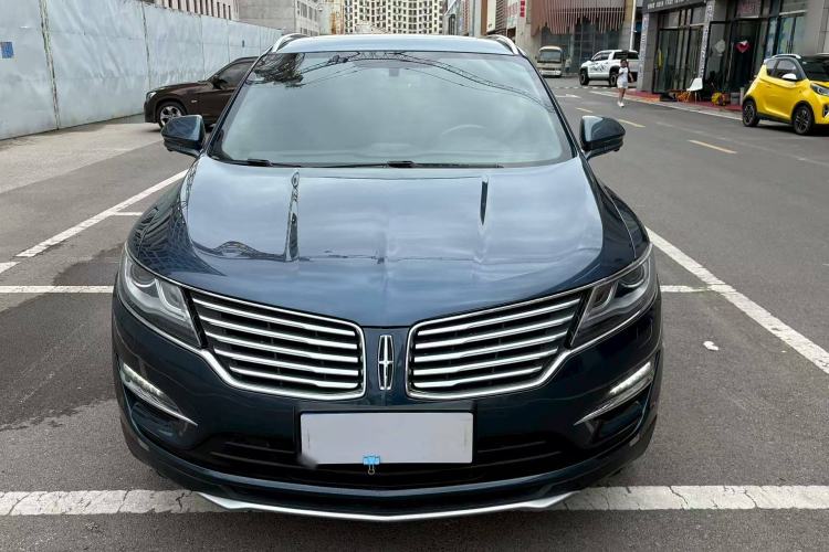 Used Lincoln MKC 2017 2.0T Two-Wheel Drive Deluxe Edition Exterior 5