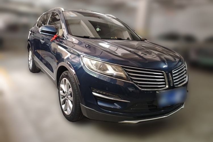 Used Lincoln MKC 2017 2.0T Four-Wheel Drive Zunya Edition Front Right 45 Deg
