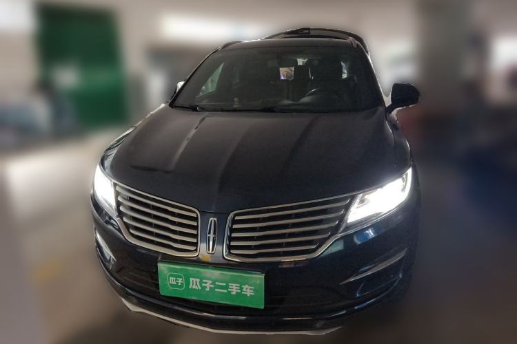 Used Lincoln MKC 2017 2.0T Two-Wheel-Drive Luxury Edition Front