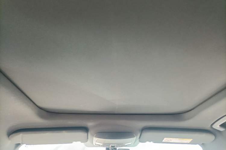 Used Lincoln MKC 2017 2.0T Two-Wheel Drive Deluxe Edition Headliner