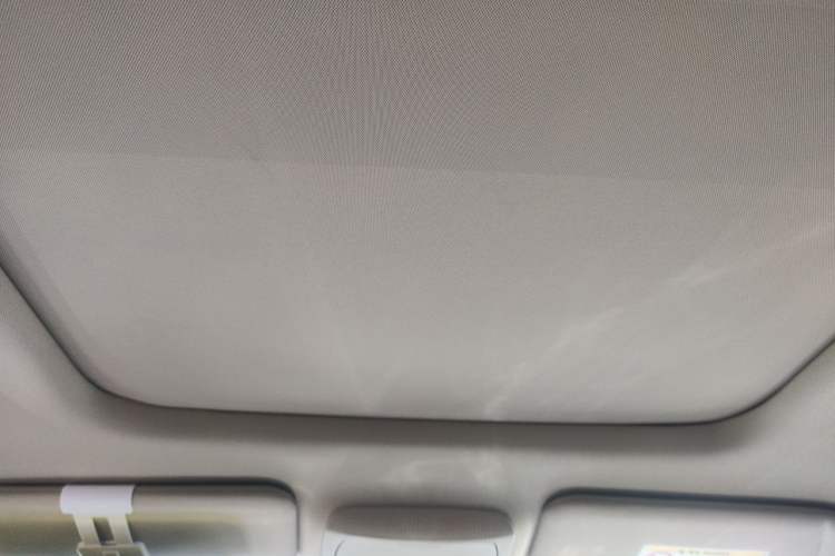 Used Lincoln MKC 2017 2.0T Two-Wheel-Drive Luxury Edition Headliner