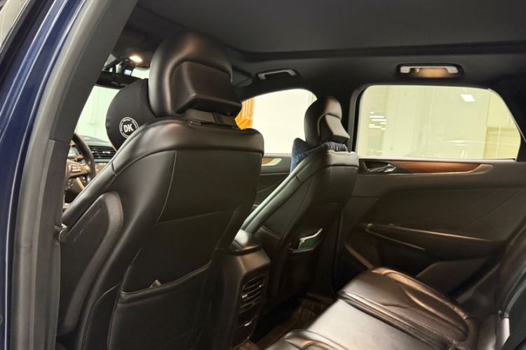 Used Lincoln MKC 2017 2.0T Two-Wheel-Drive Luxury Edition Headliner