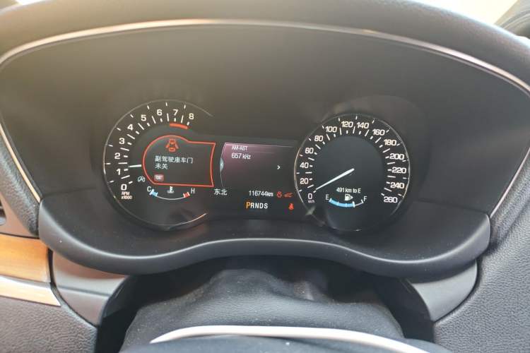 Used Lincoln MKC 2017 2.0T Two-Wheel-Drive Luxury Edition Instrument Cluster