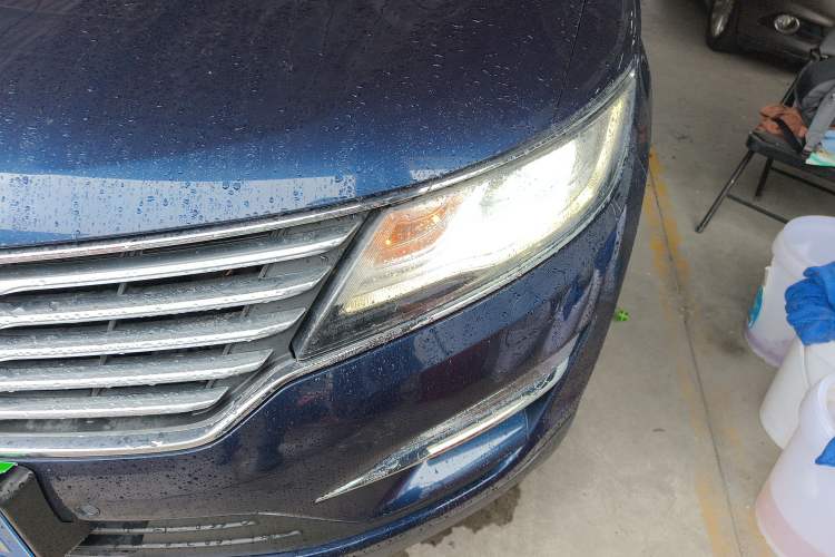 Used Lincoln MKC 2017 2.0T Two-Wheel-Drive Luxury Edition Left Front Headlight