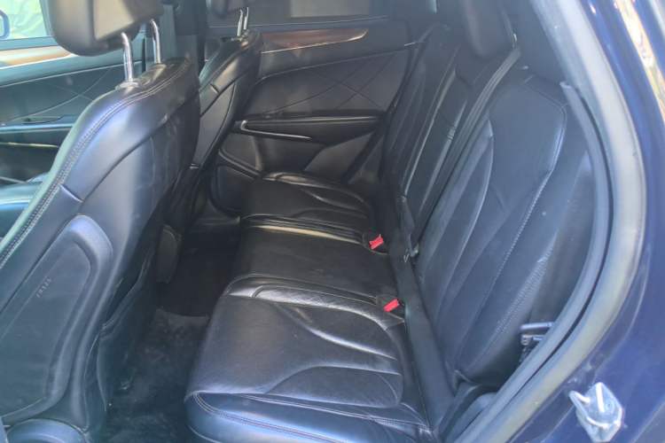 Used Lincoln MKC 2017 2.0T Four-Wheel Drive Zunya Edition Left Rear Seat