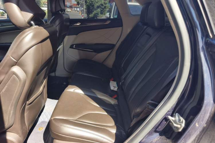 Used Lincoln MKC 2017 2.0T Four-Wheel Drive Zunya Edition Left Rear Seat