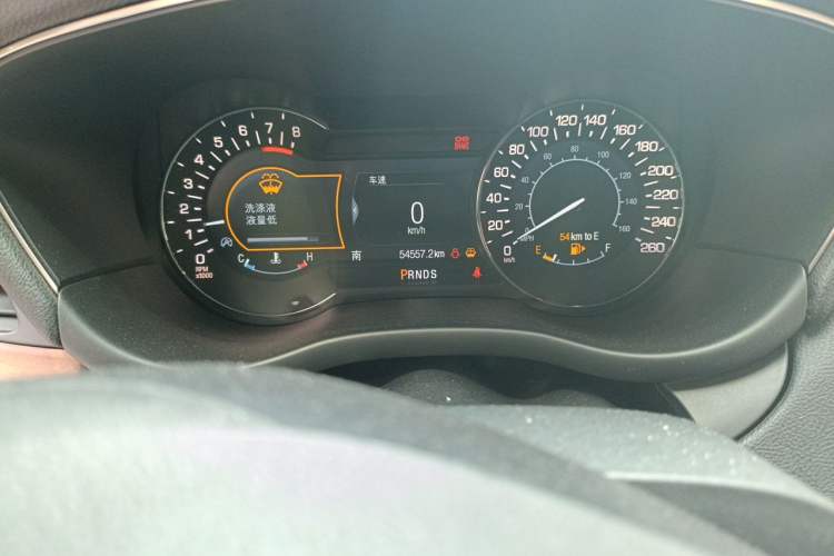 Used Lincoln MKC 2017 2.0T Four-Wheel Drive Zunya Edition Odometer Close Up