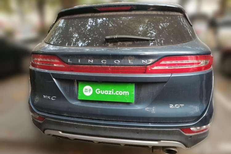 Used Lincoln MKC 2017 2.0T Two-Wheel-Drive Luxury Edition Rear