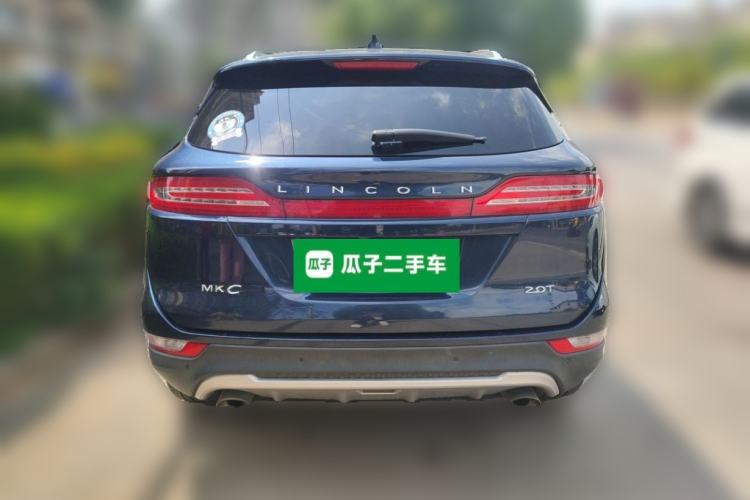 Used Lincoln MKC 2017 2.0T Two-Wheel-Drive Luxury Edition Rear