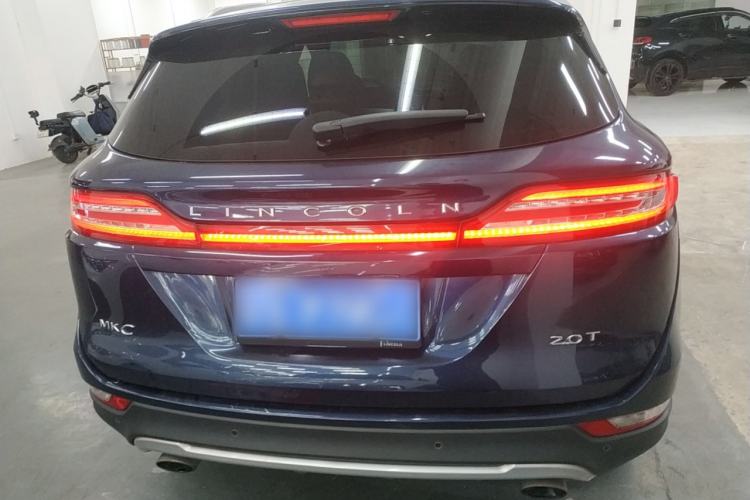 Used Lincoln MKC 2017 2.0T Two-Wheel-Drive Luxury Edition Rear