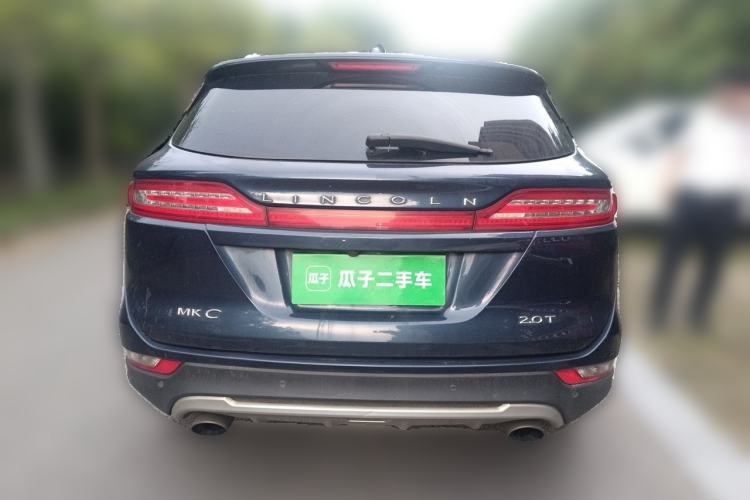 Used Lincoln MKC 2017 2.0T Two-Wheel Drive Deluxe Edition Rear