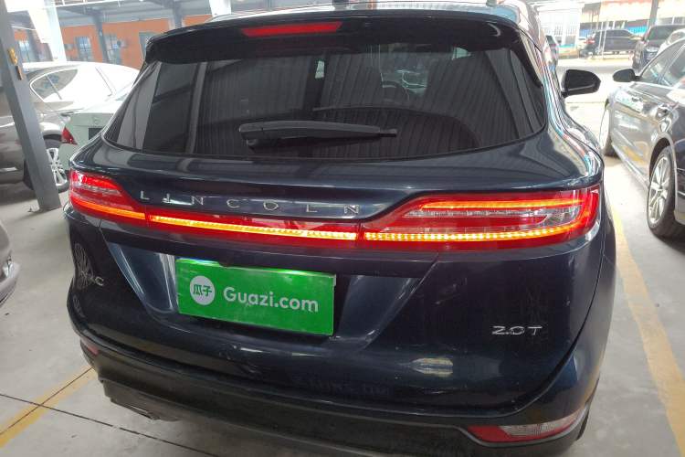 Used Lincoln MKC 2017 2.0T Two-Wheel-Drive Luxury Edition Rear