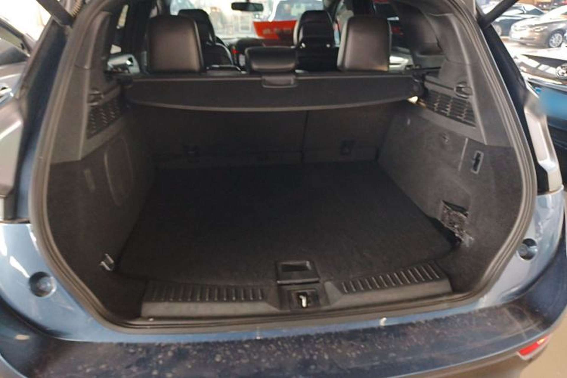 Used Lincoln MKC 2017 2.0T Two-Wheel Drive Deluxe Edition Trunk