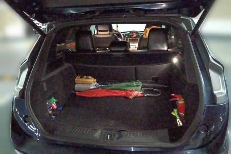Used Lincoln MKC 2017 2.0T Four-Wheel Drive Zunya Edition Trunk