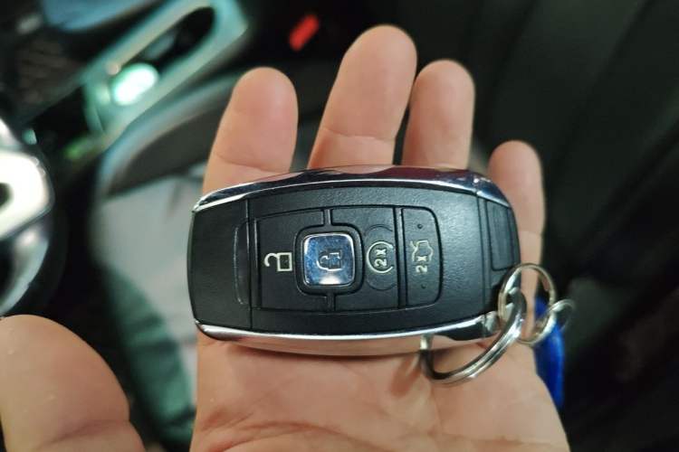 Used Lincoln MKC 2017 2.0T Four-Wheel Drive Zunya Edition Vehicle Key