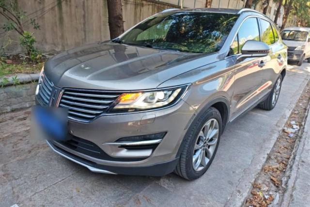 Used Lincoln MKC 2017 2.0T Two-Wheel-Drive Luxury Edition