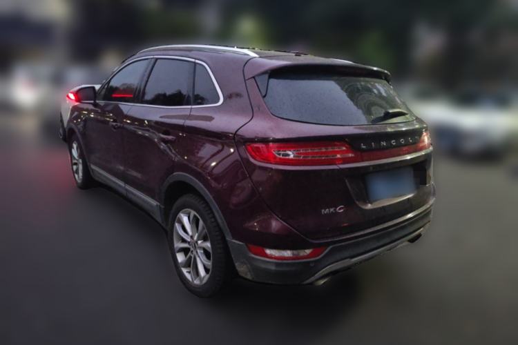 Used Lincoln MKC 2017 2.0T Two-Wheel-Drive Luxury Edition Rear Left 45 Deg