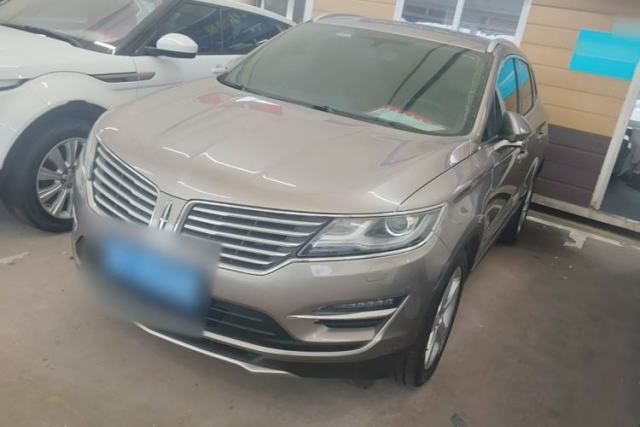 Used Lincoln MKC 2017 2.0T Two-Wheel Drive Deluxe Edition