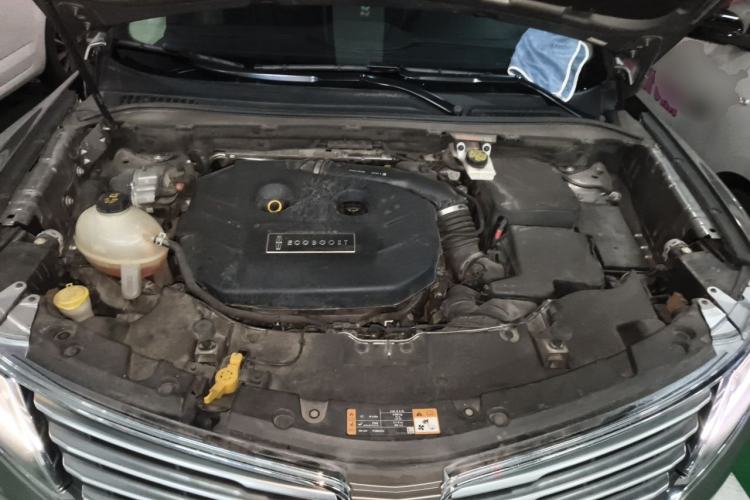 Used Lincoln MKC 2017 2.0T Four-Wheel Drive Zunya Edition Engine Bay