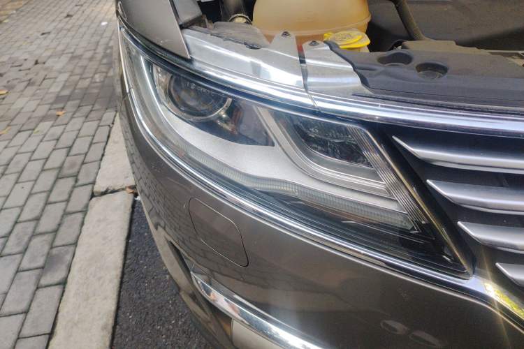 Used Lincoln MKC 2017 2.0T Two-Wheel Drive Deluxe Edition Exterior 6